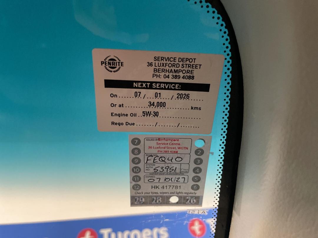 Photo '30' of Holden Barina