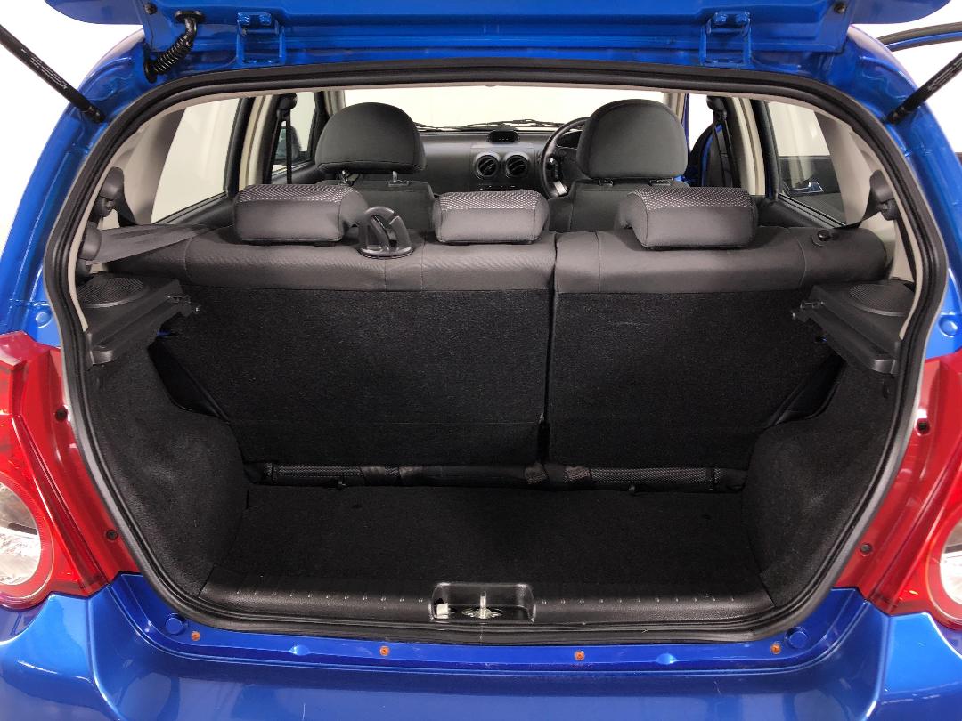 Photo '14' of Holden Barina