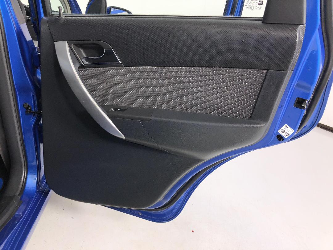 Photo '19' of Holden Barina