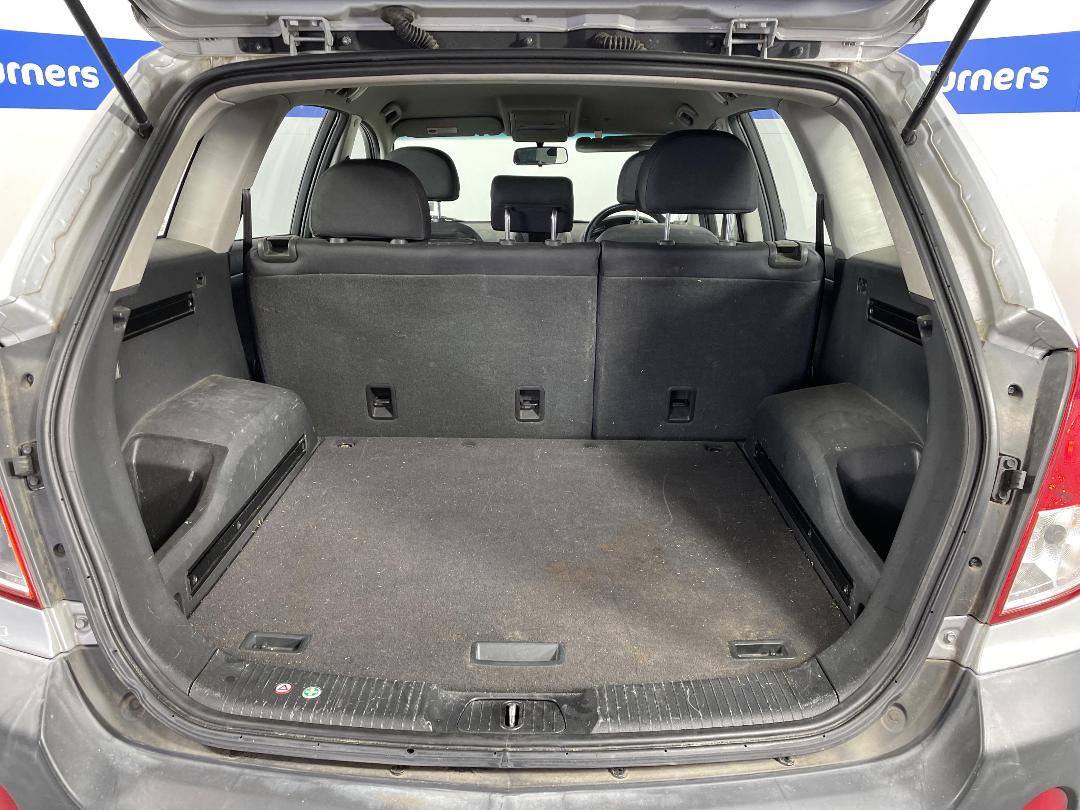 Photo '14' of Holden Captiva 5