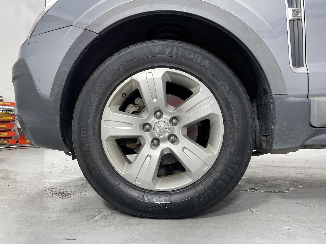 Photo '10' of Holden Captiva 5