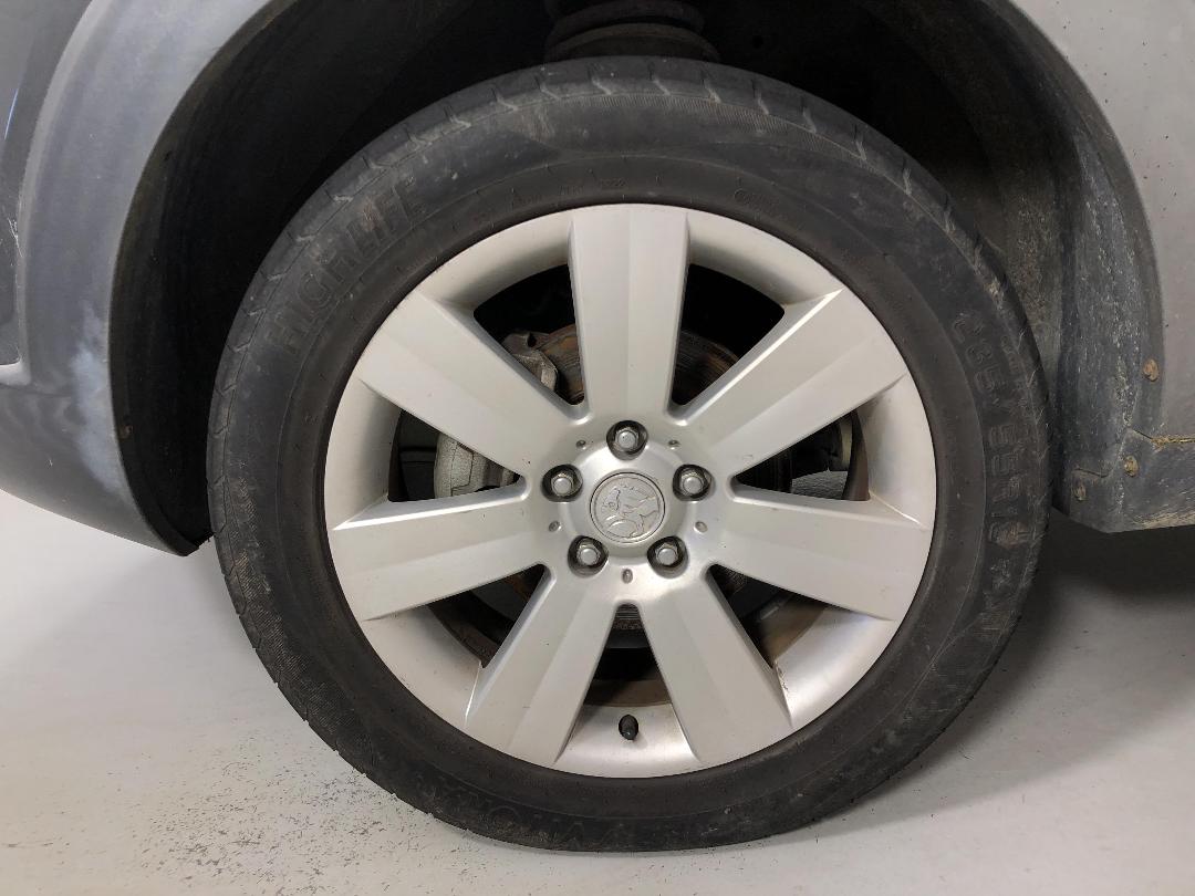 Photo '5' of Holden Captiva 7 LX V6