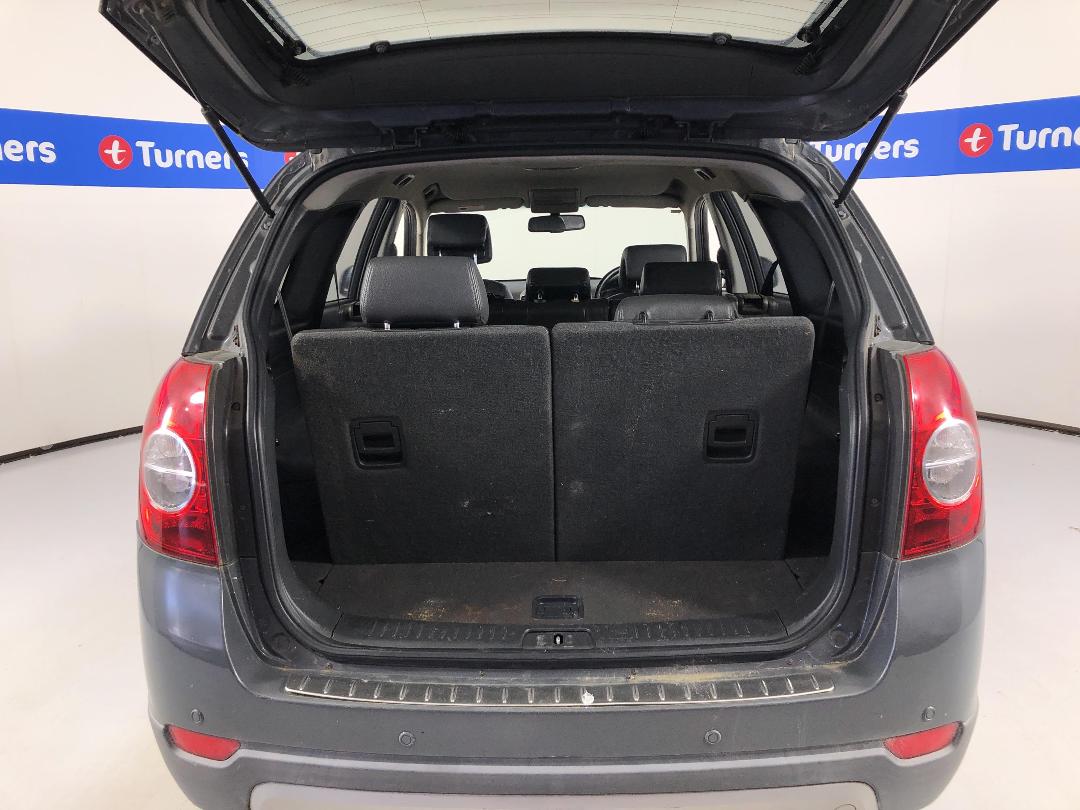 Photo '12' of Holden Captiva 7 LX V6