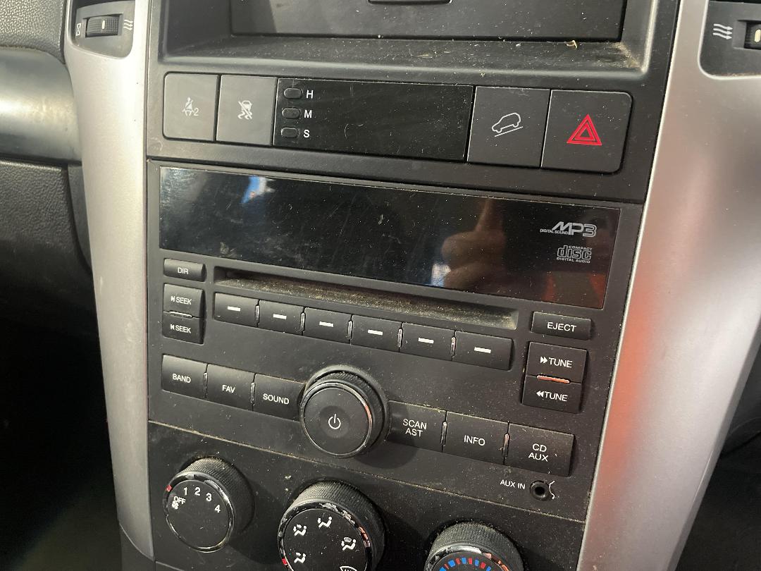 Photo '28' of Holden Captiva 7 Photo '28' of Holden Captiva 7