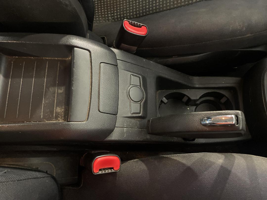 Photo '31' of Holden Captiva 7 Photo '31' of Holden Captiva 7