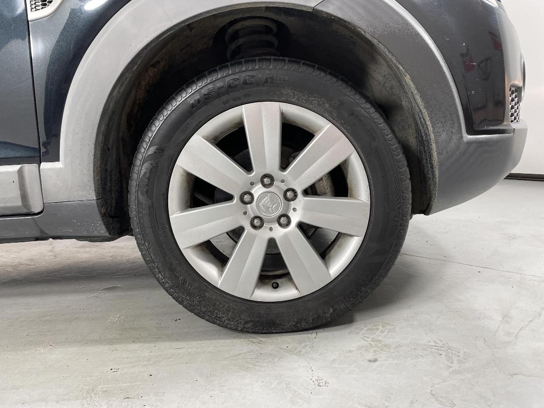 Photo '9' of Holden Captiva 7