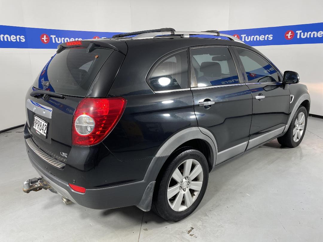 Photo '7' of Holden Captiva 7