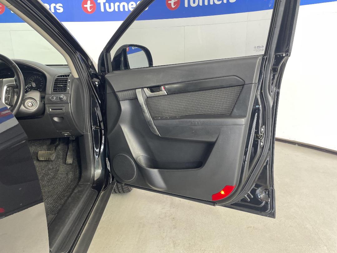 Photo '15' of Holden Captiva 7