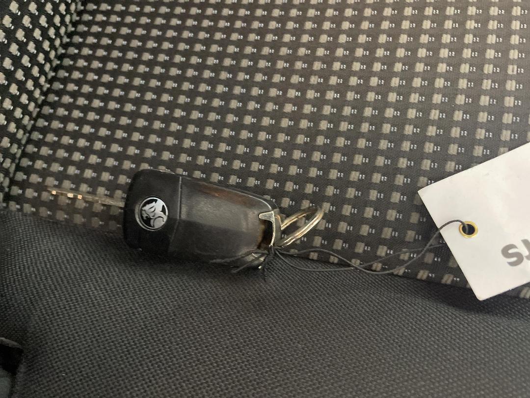 Photo '22' of Holden Captiva 7