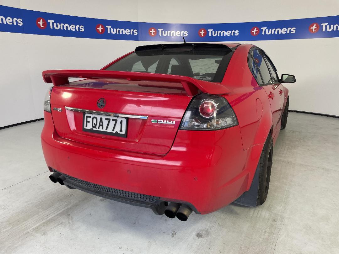 Photo '7' of Holden Commodore