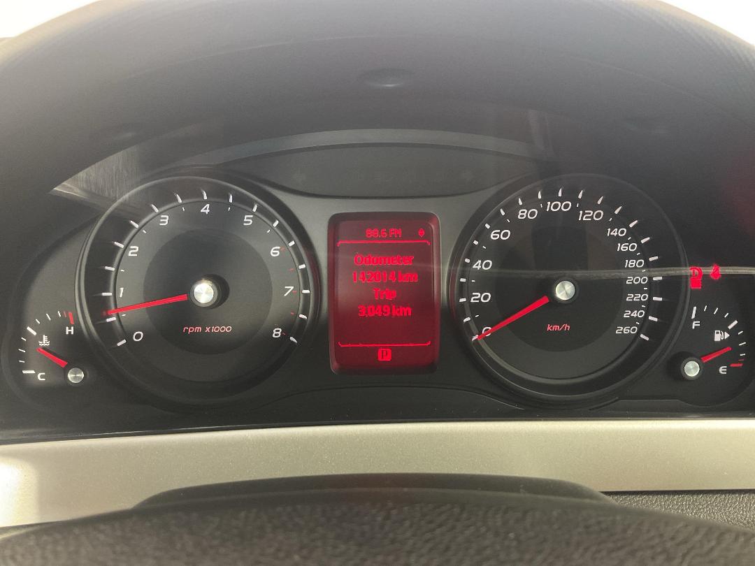 Photo '21' of Holden Commodore