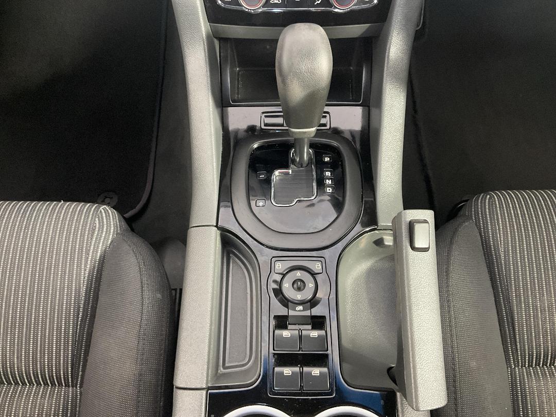 Photo '18' of Holden Commodore