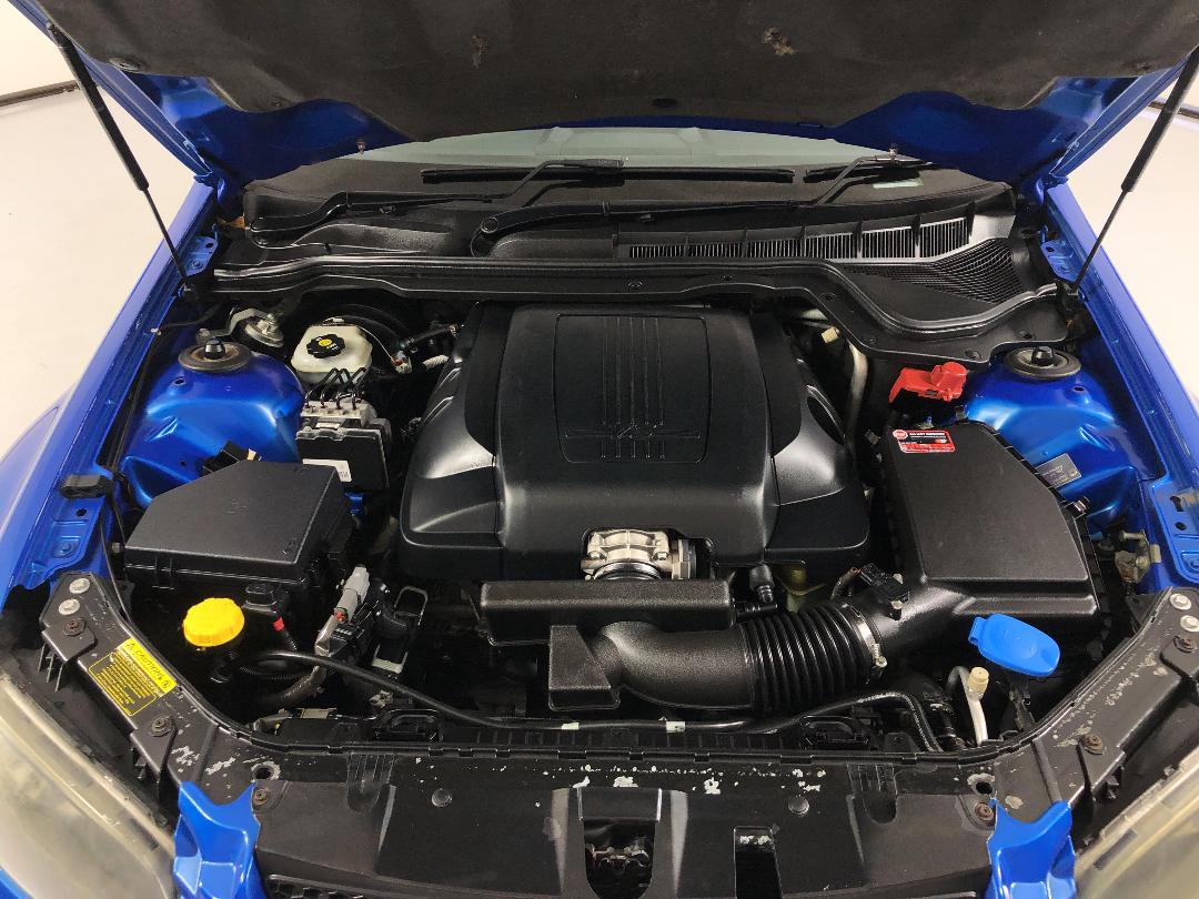 Photo '13' of Holden Commodore Photo '13' of Holden Commodore