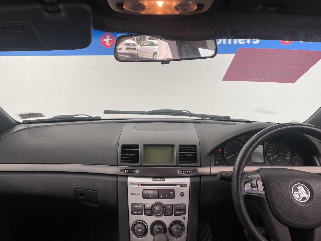 Photo '19' of Holden Commodore Omega