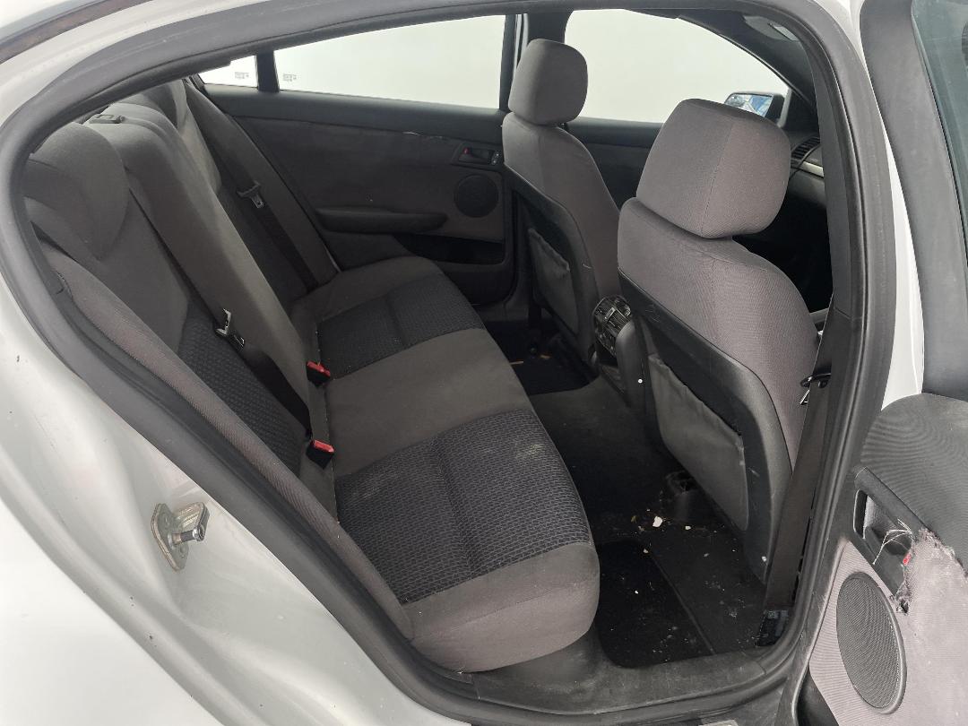 Photo '18' of Holden Commodore Omega