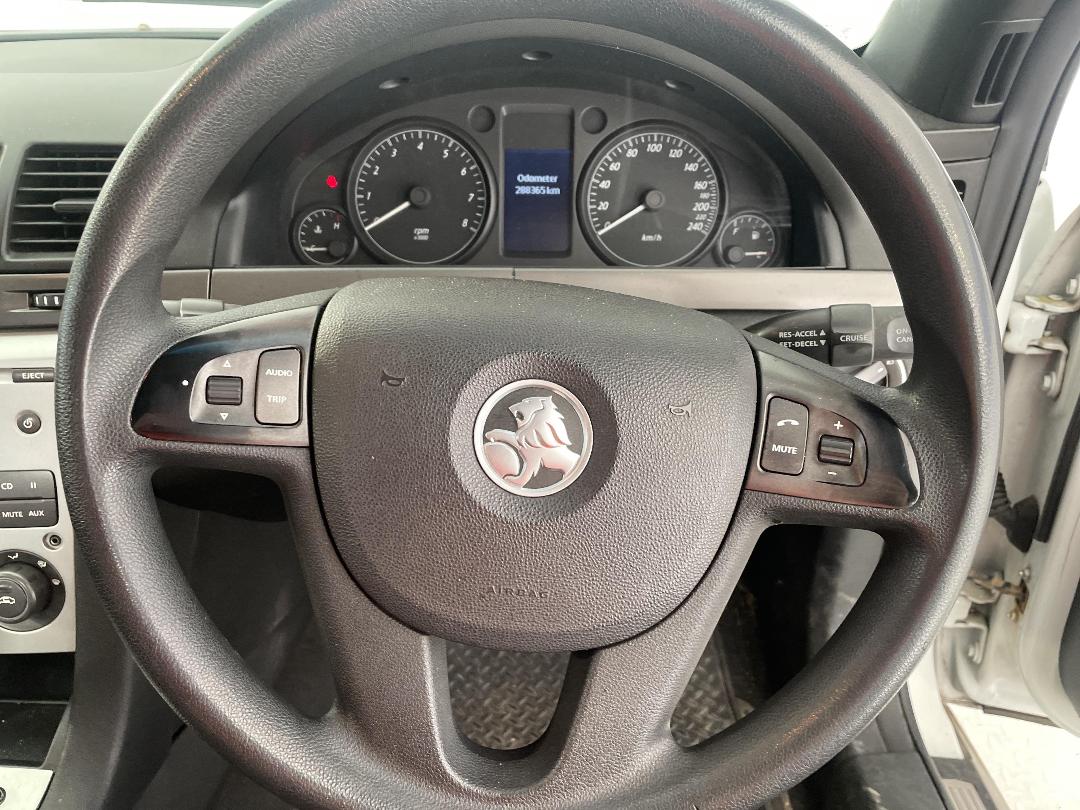 Photo '24' of Holden Commodore Omega