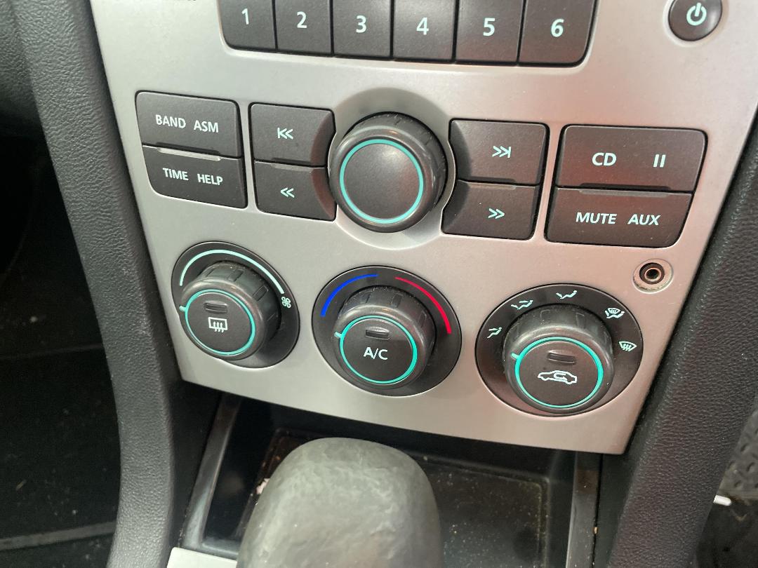 Photo '27' of Holden Commodore Omega