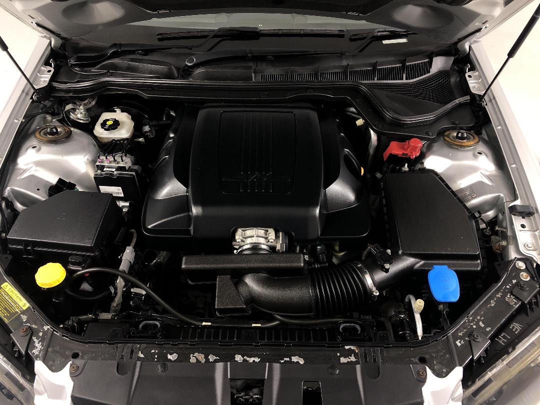 Photo '13' of Holden Commodore Photo '13' of Holden Commodore