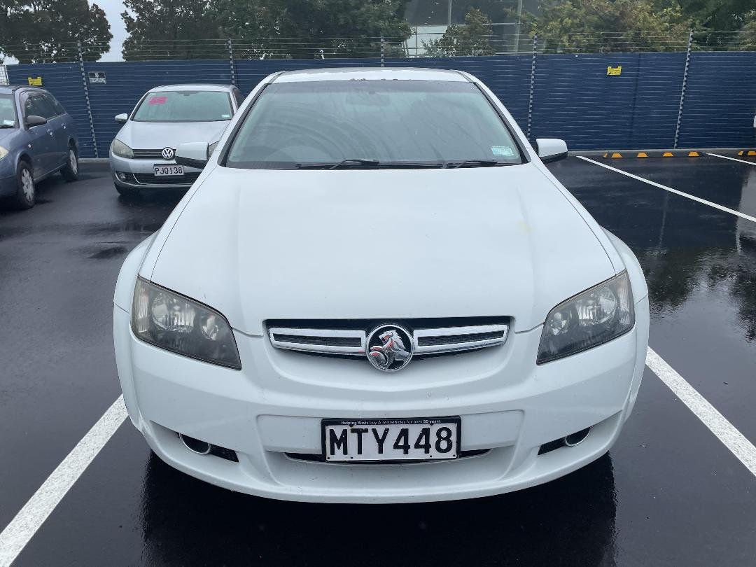 Photo '3' of Holden Commodore Berlina Photo '3' of Holden Commodore Berlina