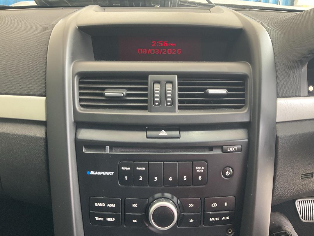 Photo '11' of Holden Commodore Sportwgn SV6