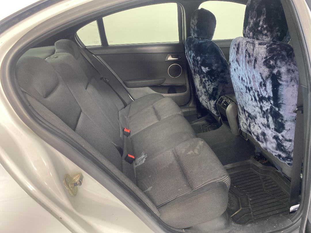 Photo '20' of Holden Commodore