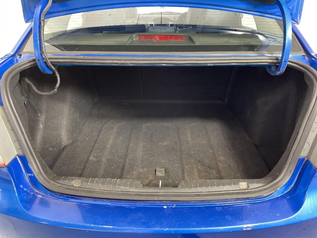 Photo '14' of Holden Cruze