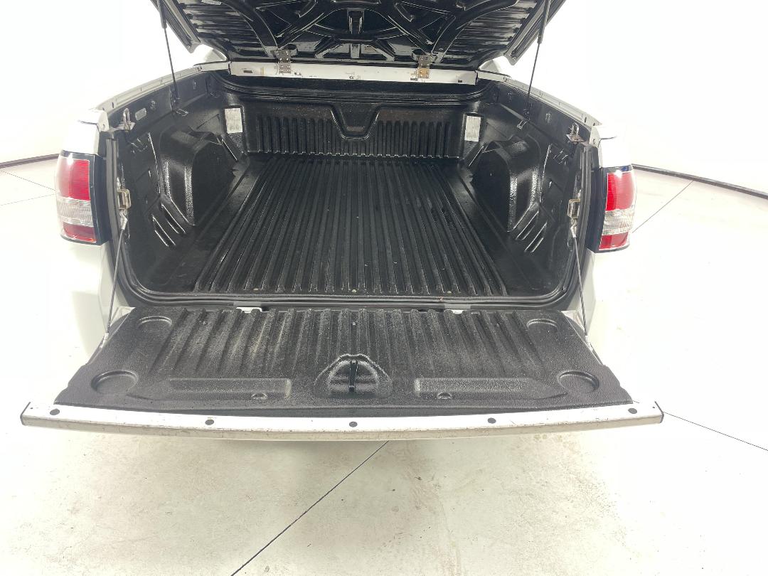 Photo '14' of Holden UTE Photo '14' of Holden UTE