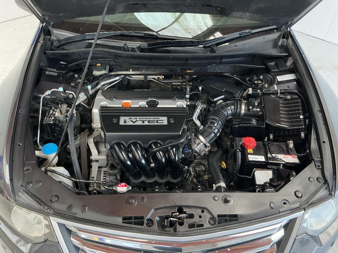 Photo '13' of Honda Accord