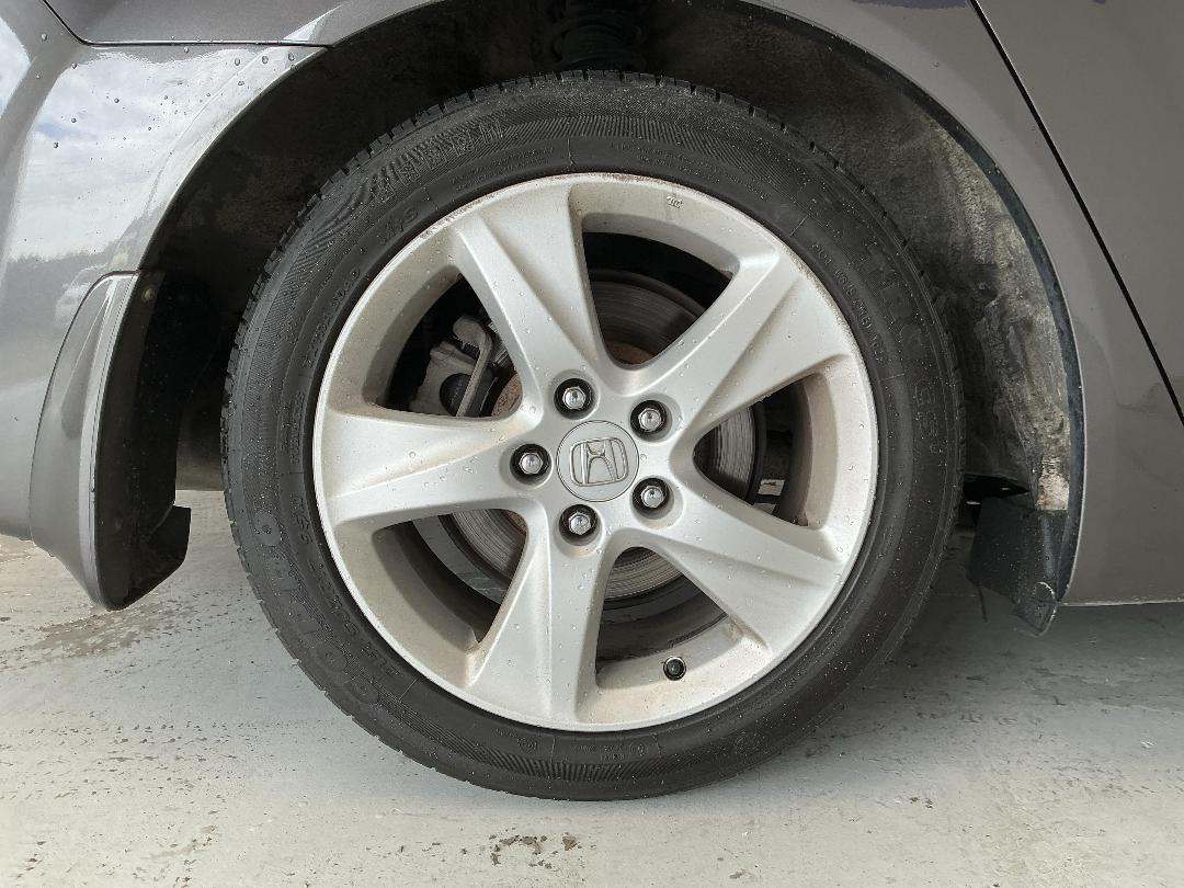 Photo '12' of Honda Accord