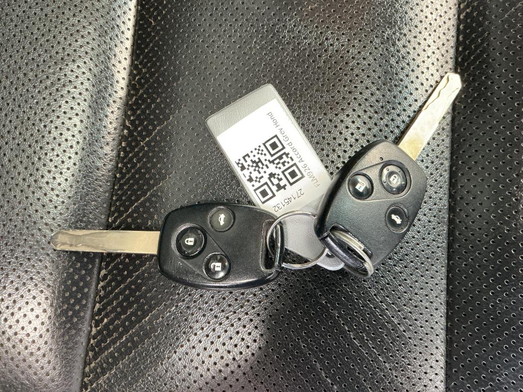 Photo '22' of Honda Accord