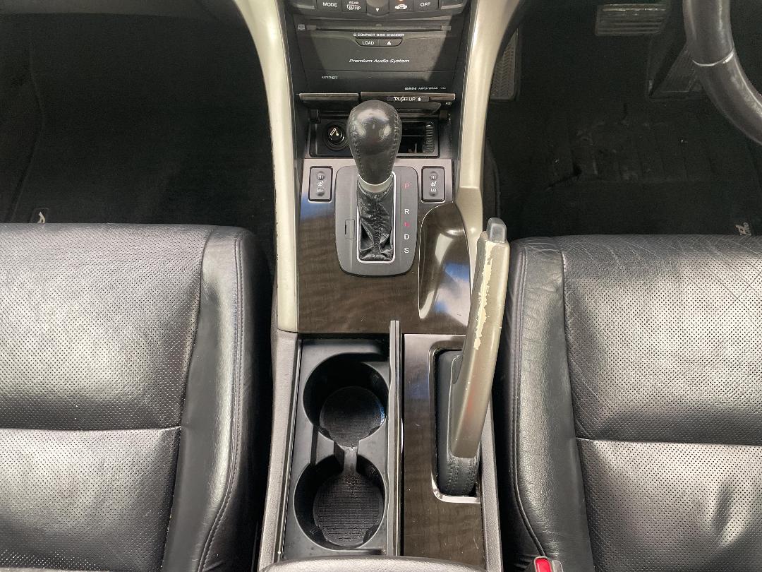 Photo '18' of Honda Accord Photo '18' of Honda Accord