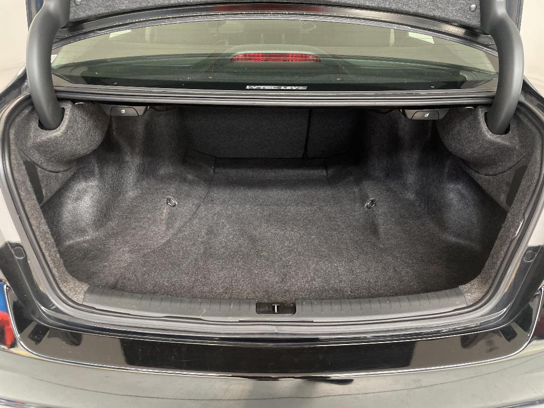 Photo '14' of Honda Accord Photo '14' of Honda Accord