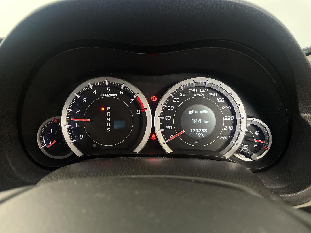 Photo '21' of Honda Accord Photo '21' of Honda Accord