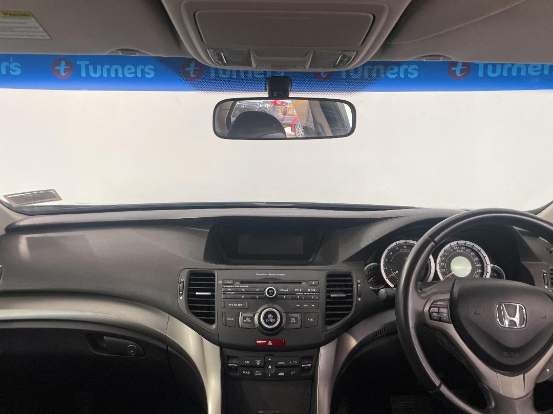 Photo '17' of Honda Accord Photo '17' of Honda Accord