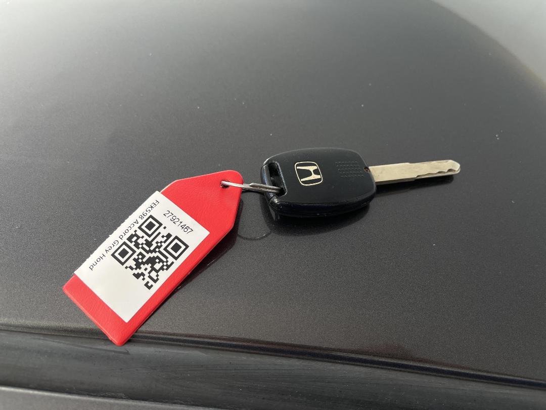 Photo '22' of Honda Accord