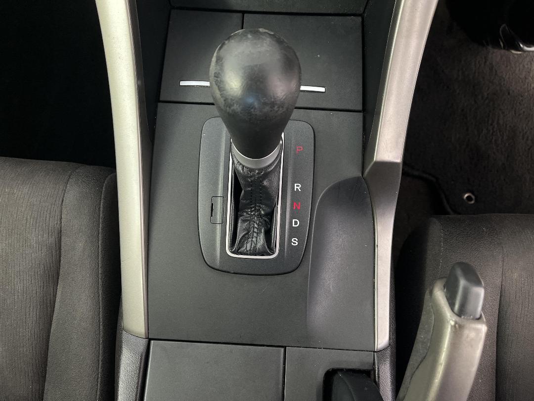 Photo '29' of Honda Accord