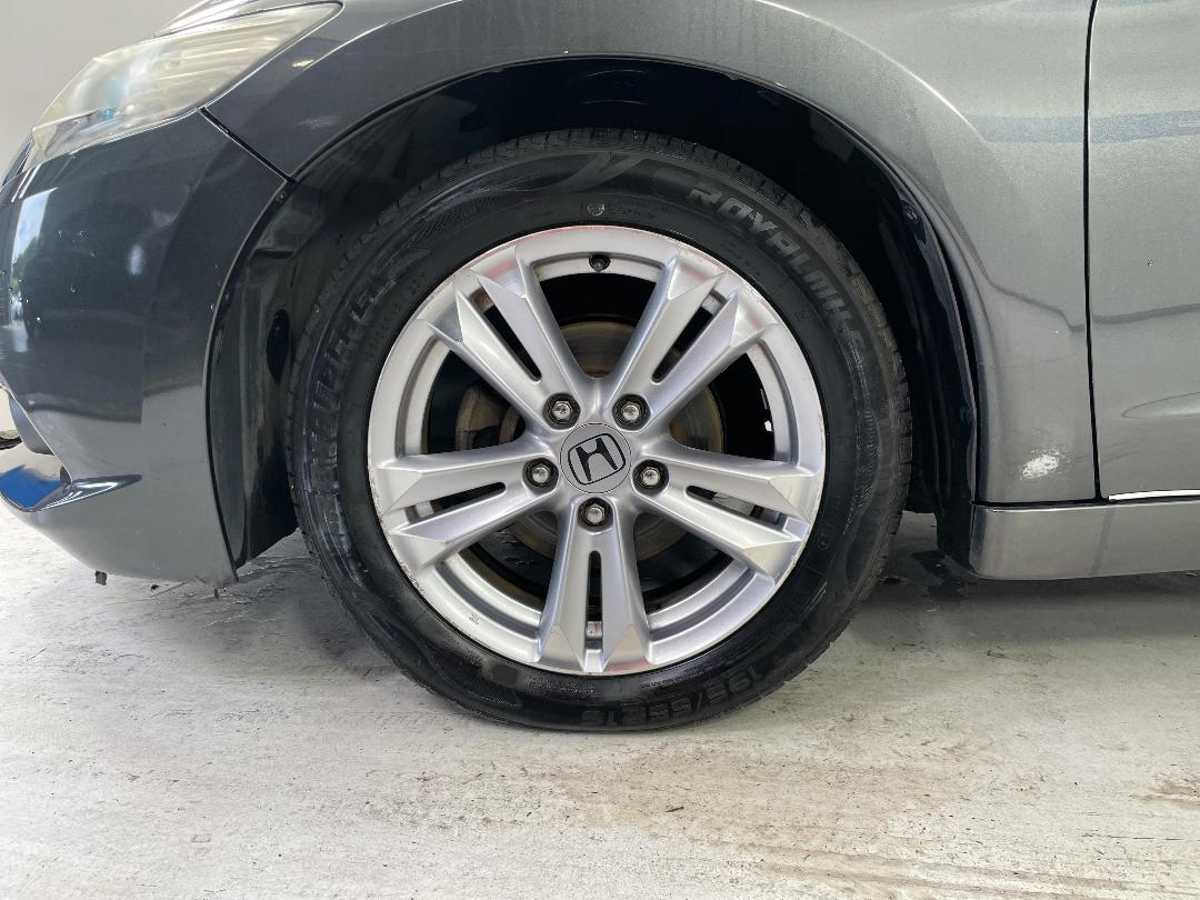 Photo '10' of Honda CR-Z