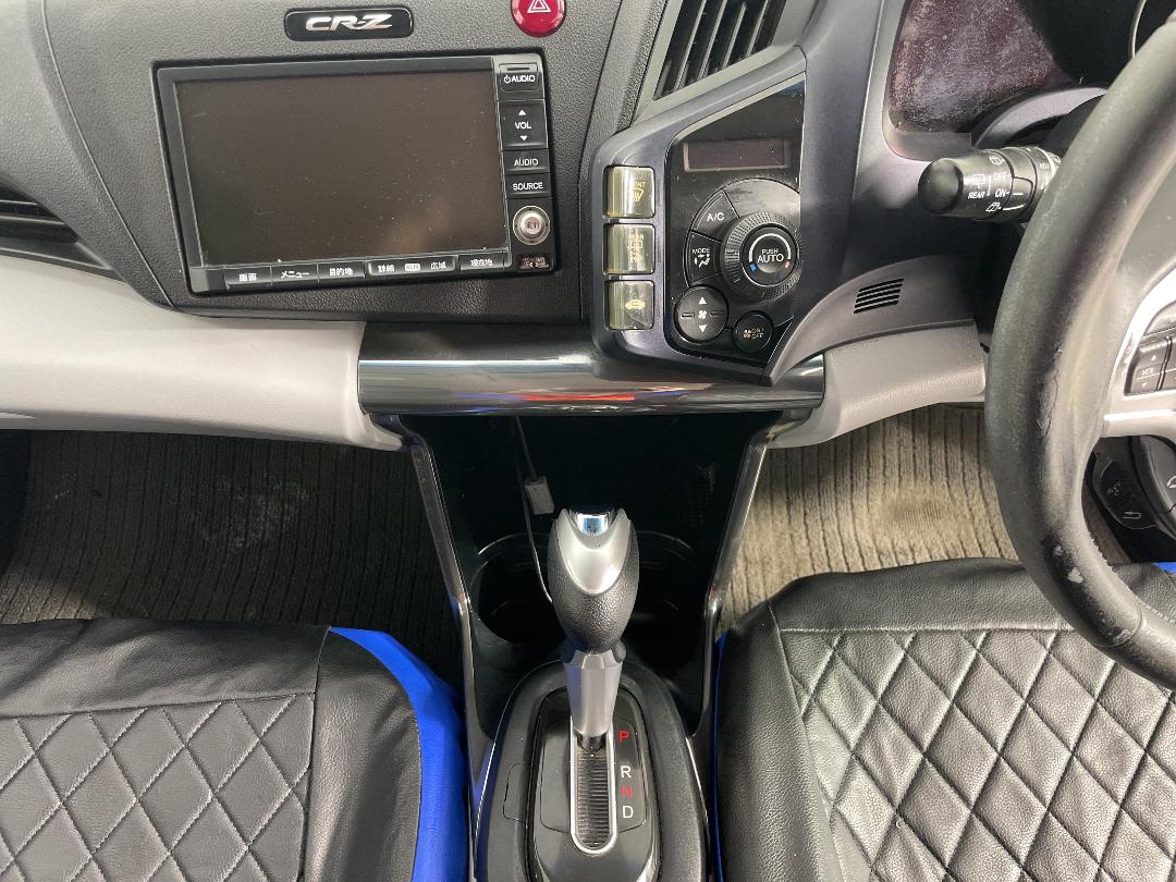 Photo '18' of Honda CR-Z