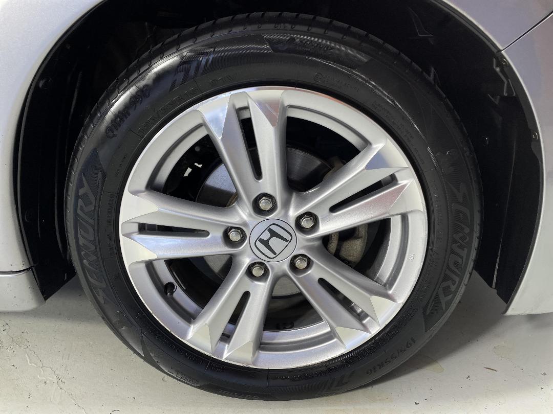 Photo '9' of Honda CR-Z Photo '9' of Honda CR-Z