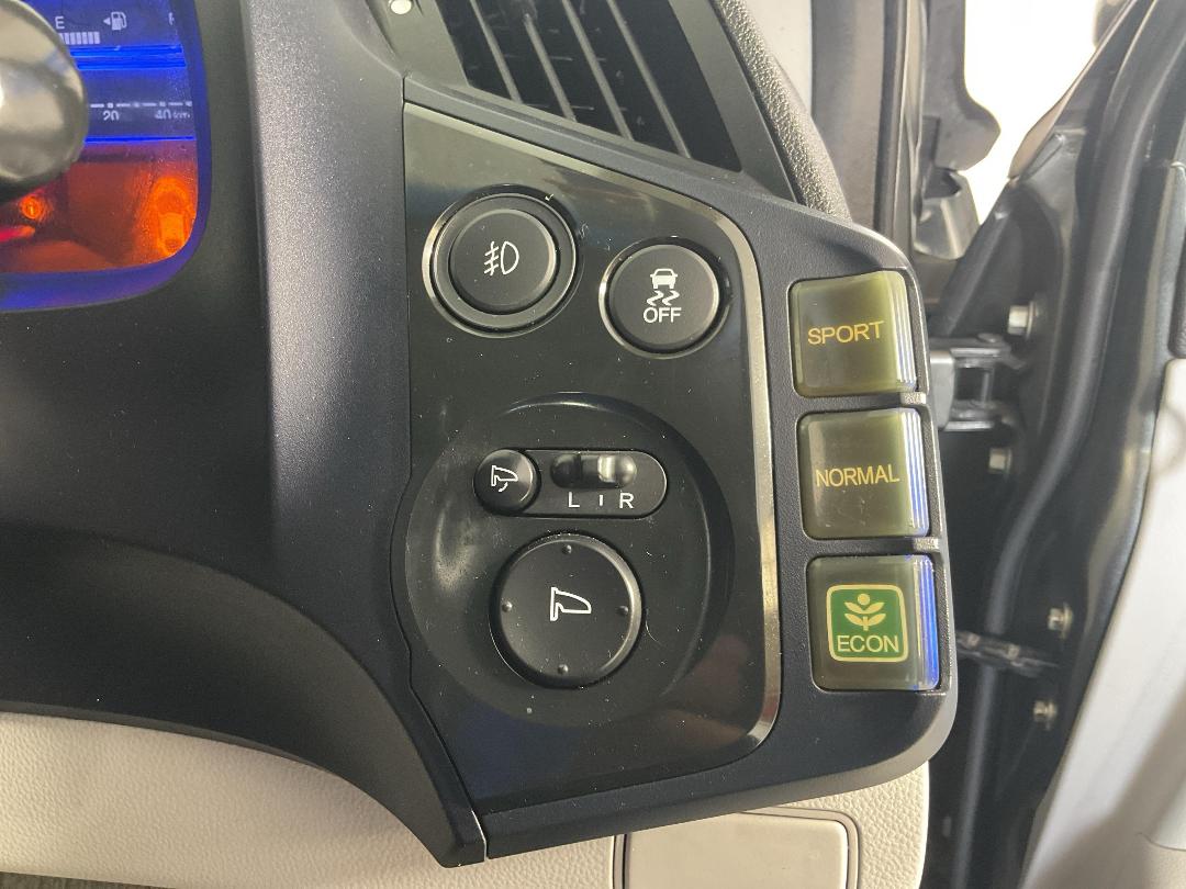 Photo '28' of Honda CR-Z