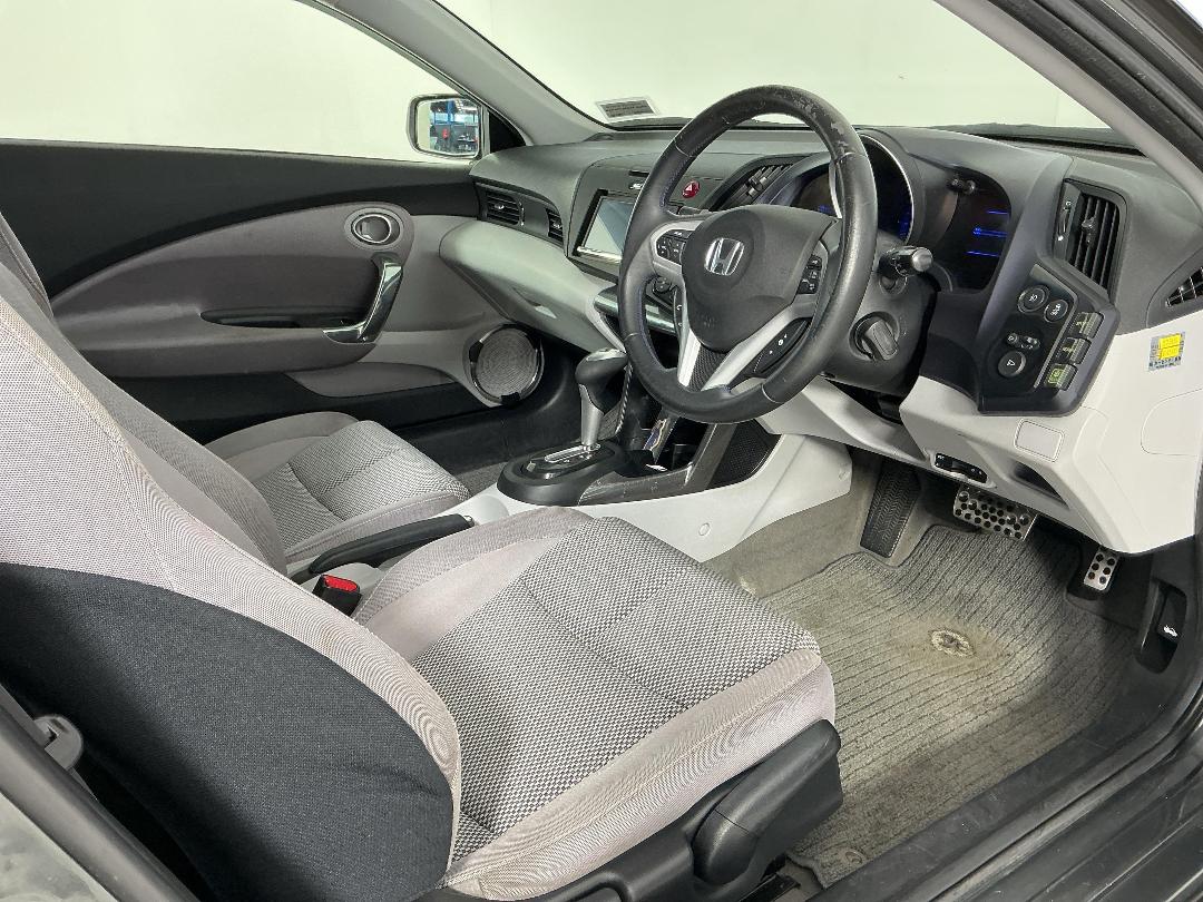 Photo '16' of Honda CR-Z