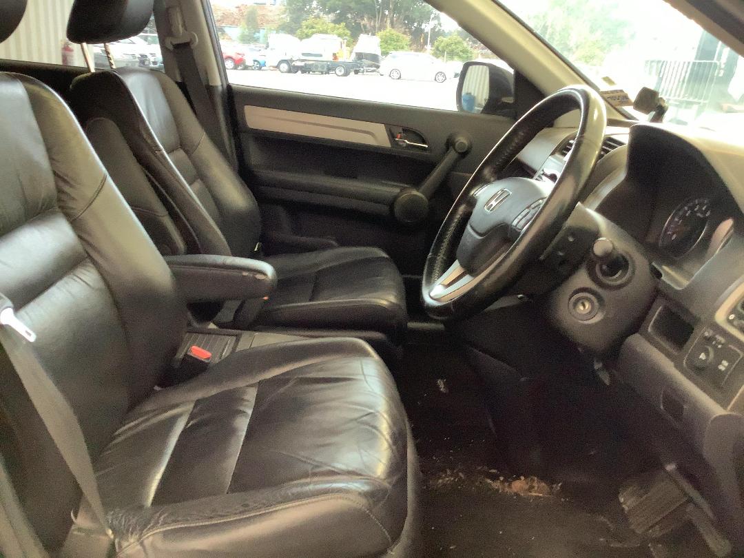 Photo '7' of Honda CRV Sport