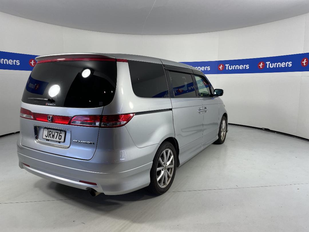 Photo '6' of Honda Elysion