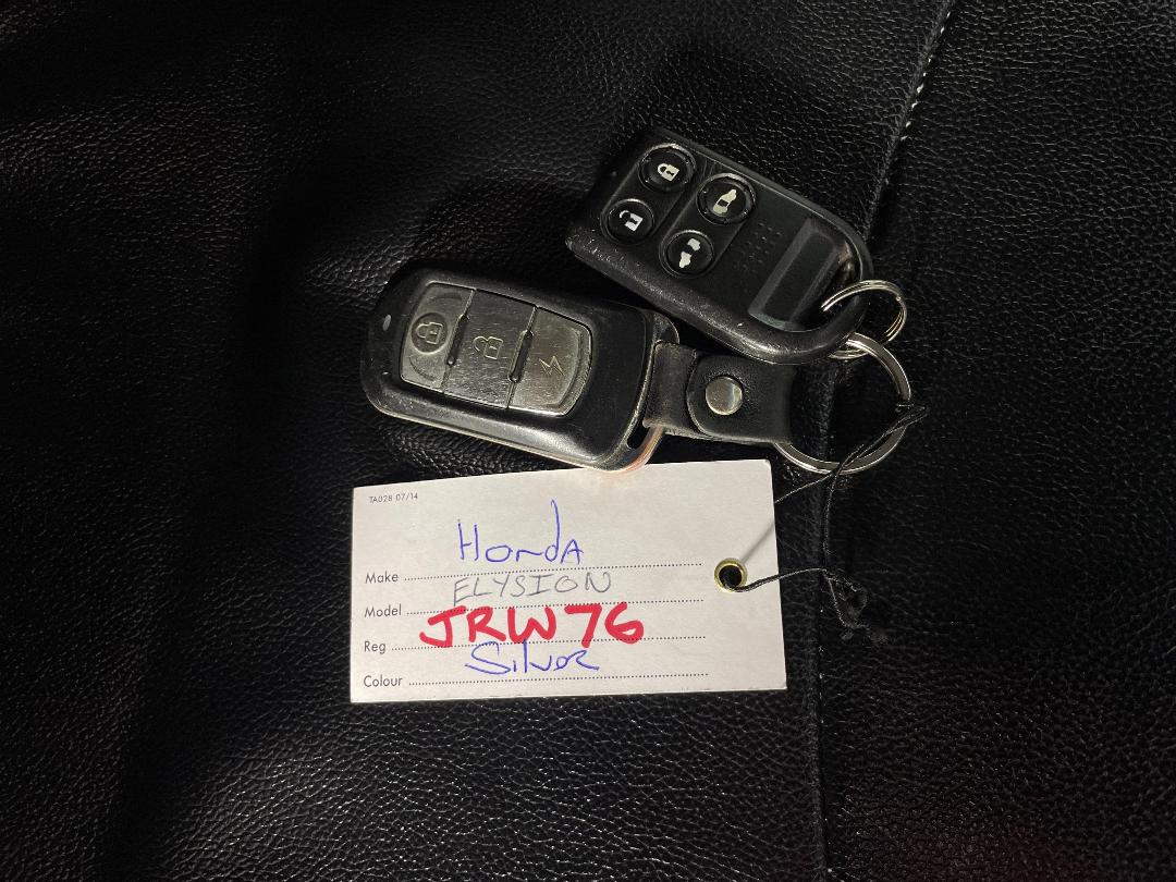 Photo '19' of Honda Elysion