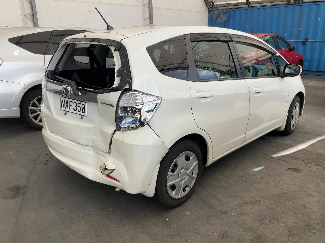 Photo '16' of Honda FIT