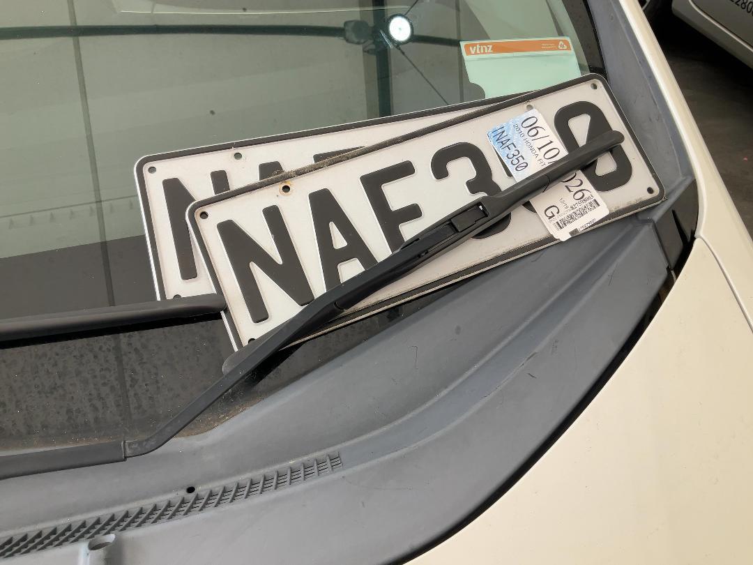 Photo '28' of Honda FIT