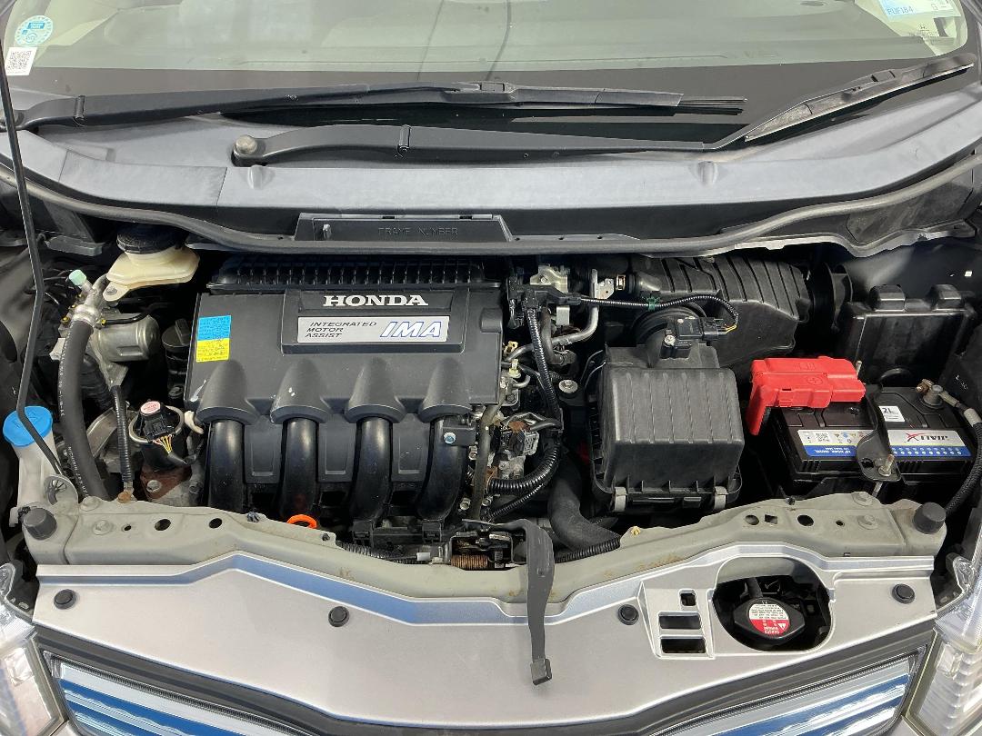 Photo '13' of Honda FIT