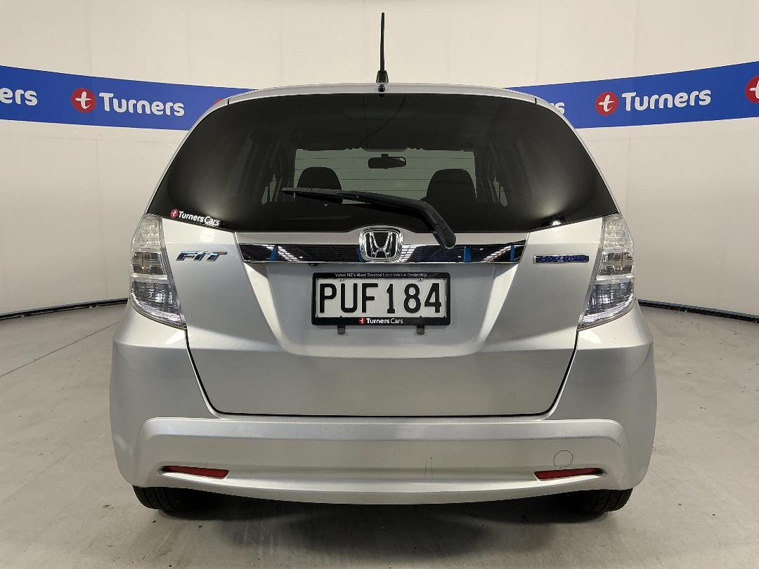 Photo '6' of Honda FIT