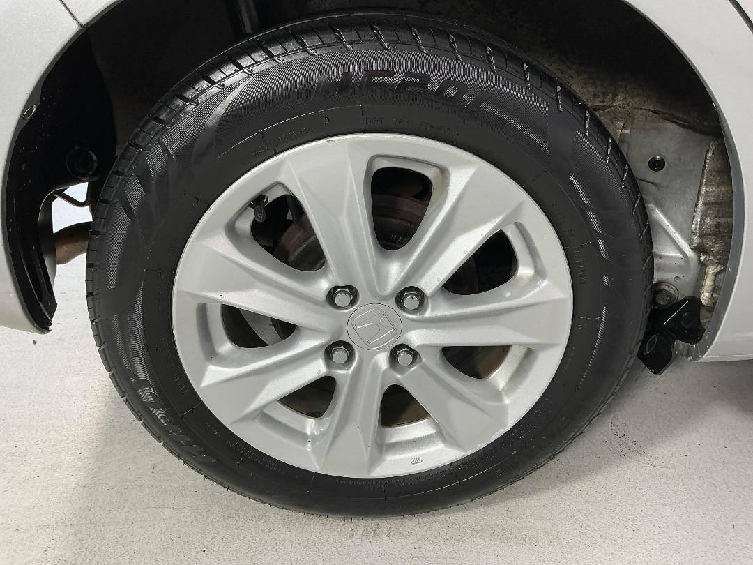 Photo '12' of Honda FIT