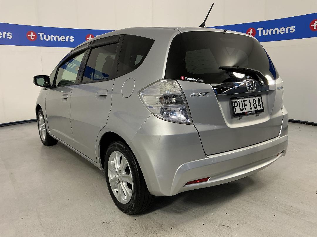 Photo '5' of Honda FIT